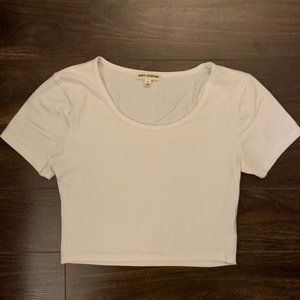 ZENANA OUTFITTERS | cropped white tee